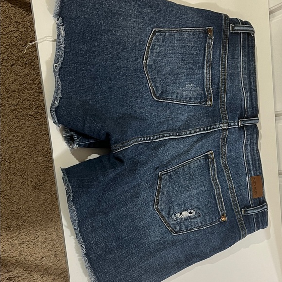 Judy Blue Dark Blue Distressed Jean Shorts - Picture 2 of 13